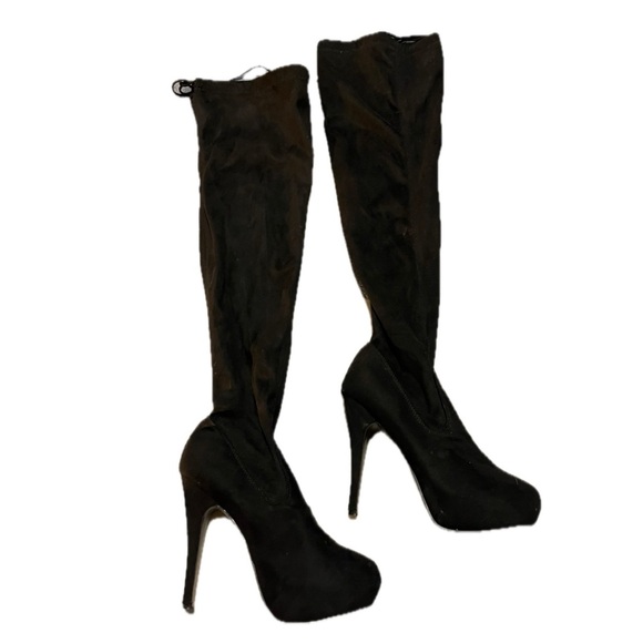 (2 for $25) Knee high suede boots - Picture 1 of 9